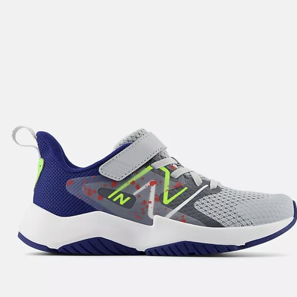 New Balance Other - New Balance Rave Run v2 Bungee Lace with Top Strap Size 3